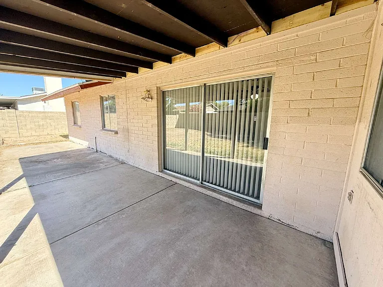 4138 W Campo Bello Dr — Photo 20