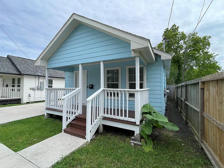 3340 Simmons St — Photo 3