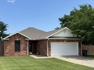 502 Brentain Ln, Madill, OK 73446