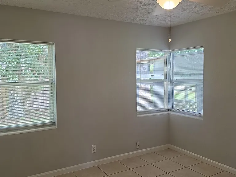 5441 Gable Ln — Photo 7