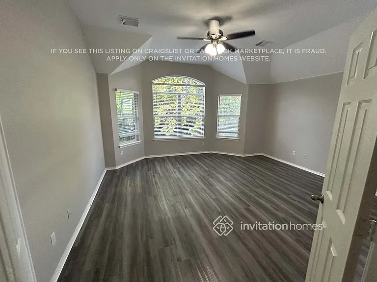 800 Stevenage Dr — Photo 11