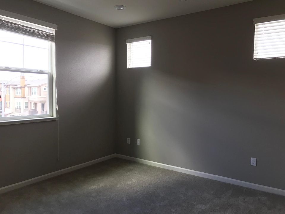1st image of 1037 Abruzzo Ln Unit 1