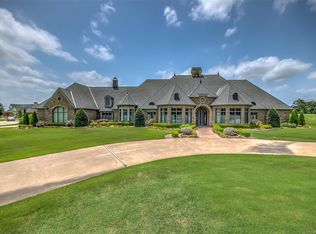 2607 Starview Cir, Bartlesville, OK 74006