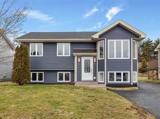 7 Brisbane Court, Paradise, NL A1L1J2