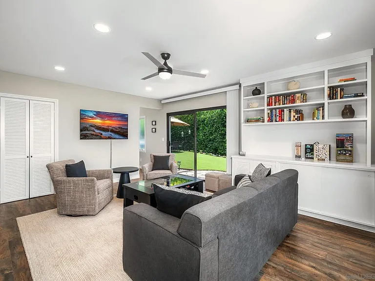 7201 Country Club Dr — Photo 43