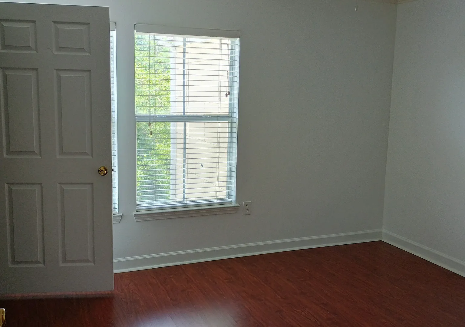 2 bed, 1205 sqft, $1,525 — Photo 3