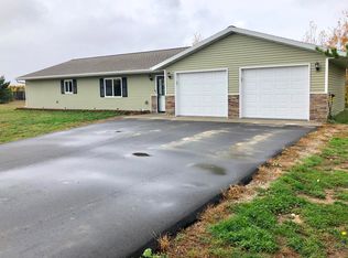 5847 Kestrel Rd NW, Bemidji, MN 56601