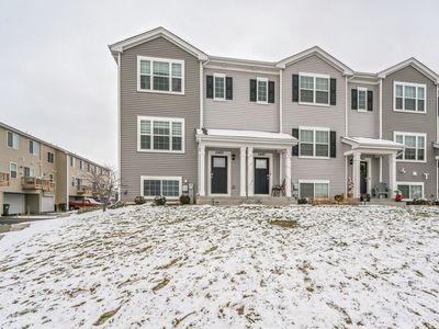 2469 Bella Dr, Pingree Grove, IL, 60140