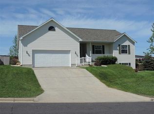 410 Colby Blvd, Poynette, WI 53955