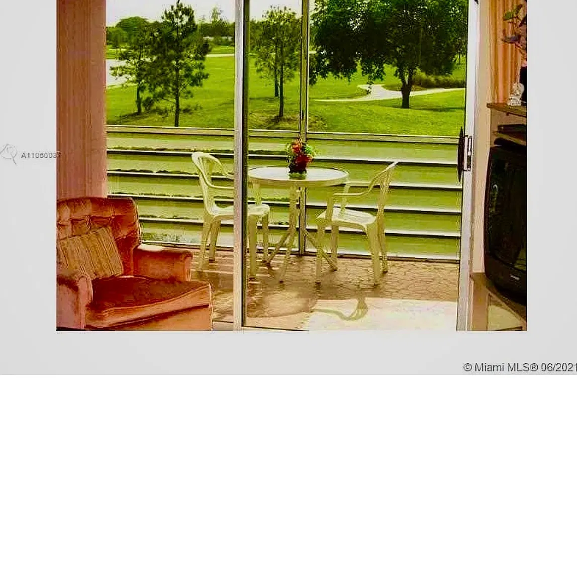 2 bed, $1,900 — Photo 2
