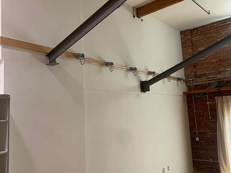 1001 E 17th St #201 — Photo 8