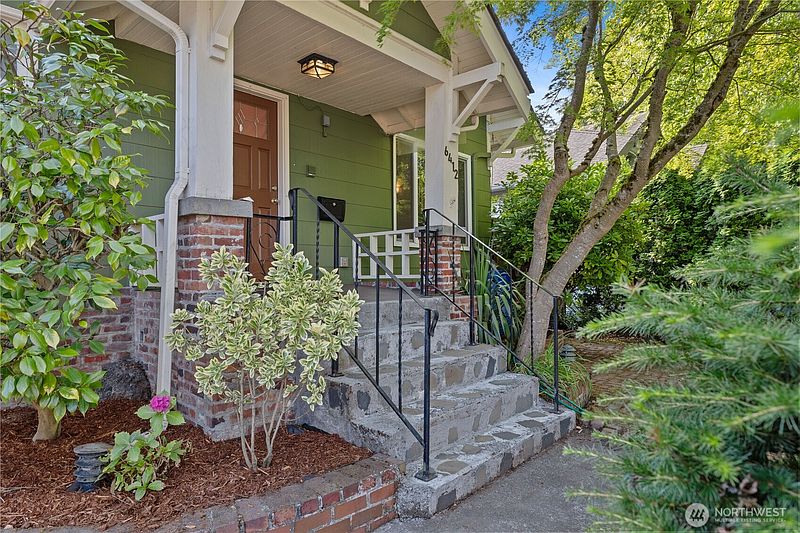 3rd image of 6412 17th Avenue NW