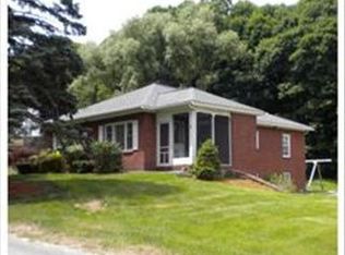 6 Durso Ave, Methuen, MA 01844