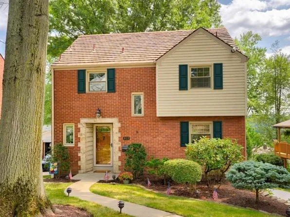 913 Summer Pl, Pittsburgh, PA 15243