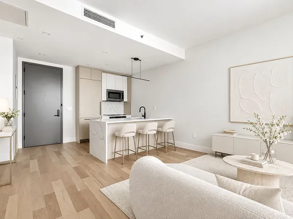 37-34 33rd St #4I, Long Island City, NY 11101