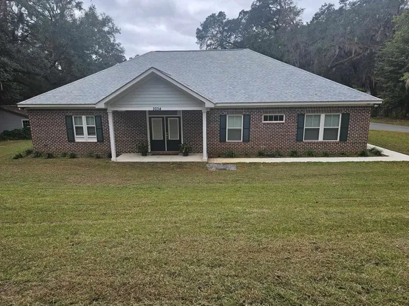 3034 Lakeshore Dr, Tallahassee, FL 32312