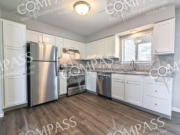 3rd image of 2371 Barberry Dr SW #5