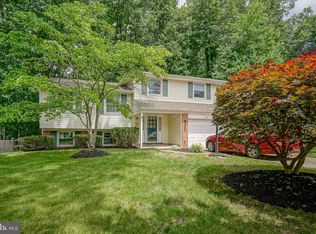 240 Winding Way Rd, Stratford, NJ 08084