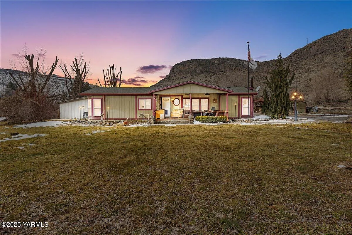 6412 Cowiche Canyon Ln photo 1