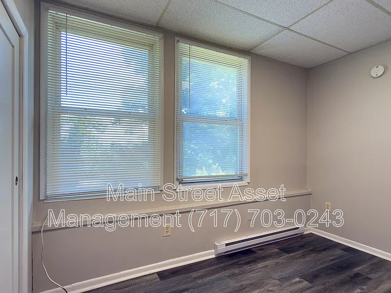 2108 Walnut St #1 — Photo 3