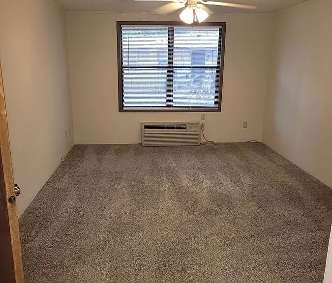 109 Cedargate Ct #109 — Photo 6