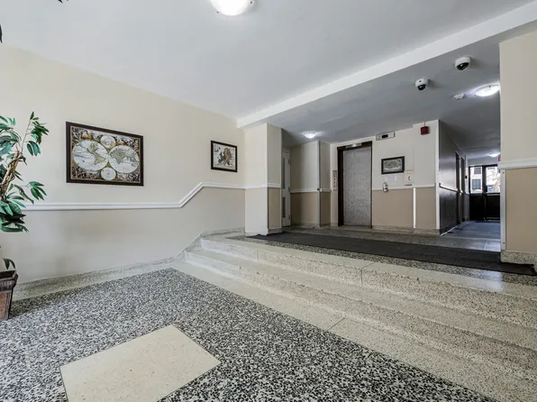 Ravine Park Apartments