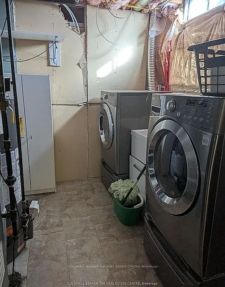 89 Depeuter Cres #BASEMENT — Photo 10