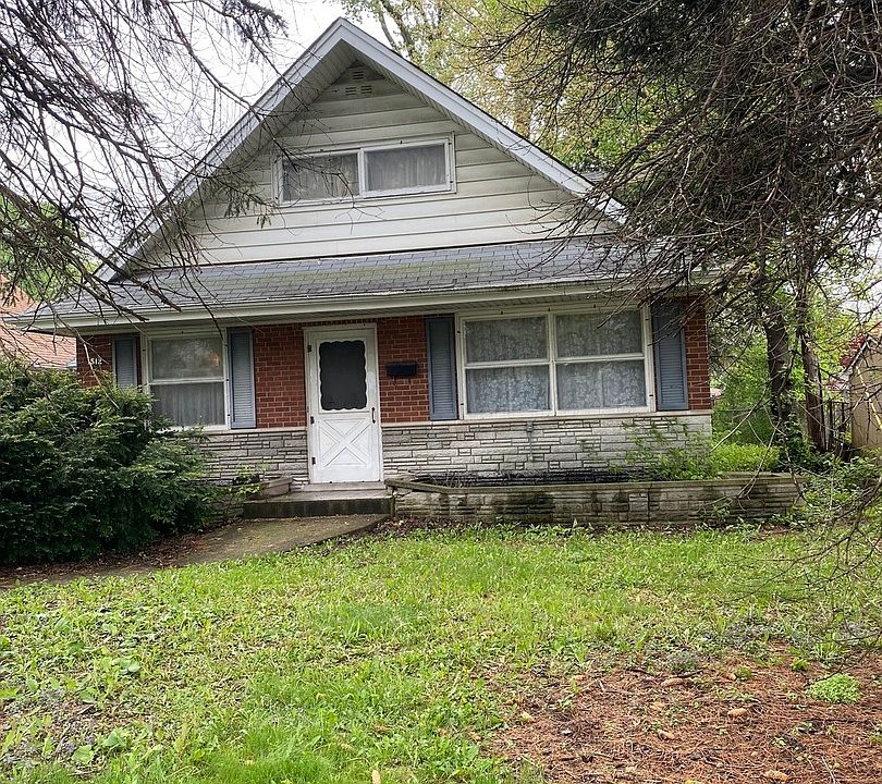 1st image of 1512 N Wolf Rd