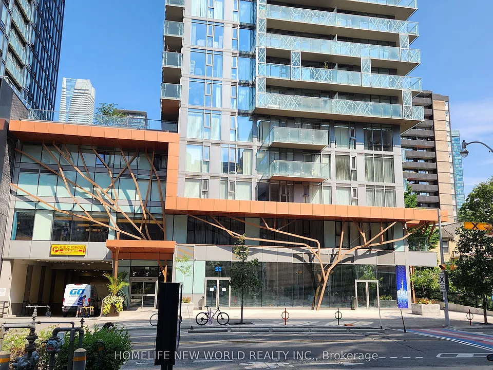 50 Wellesley St E #906