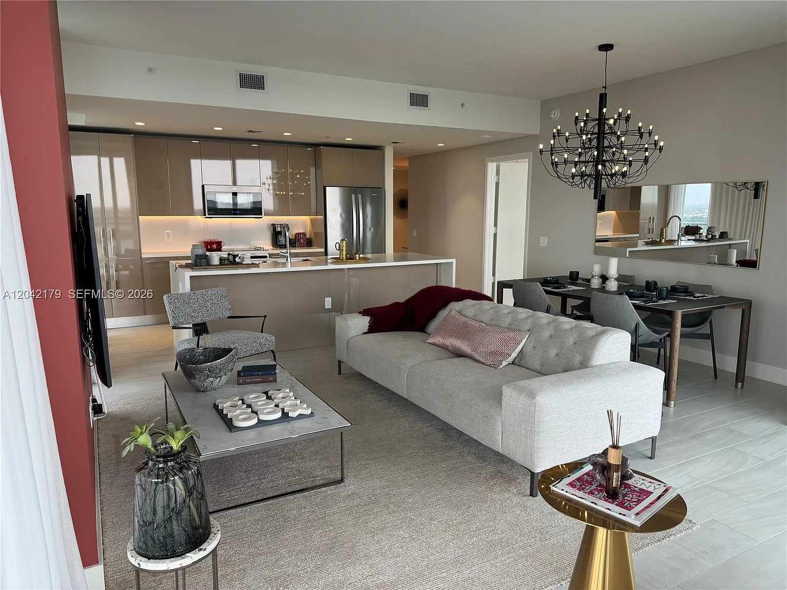 2 bed, 1294 sqft, $4,100 — Photo 4