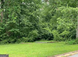 863 Tall Deer Dr, Fairburn, GA 30213