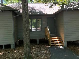 2215 Dogwood Ln, Pine Mountain, GA 31822