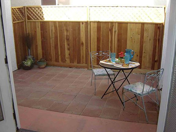 new side enclosed patio