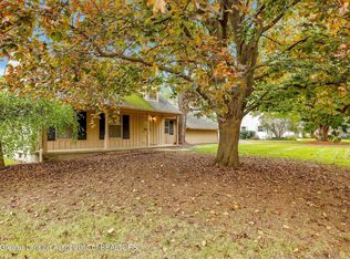 1422 Glenhaven Ave, East Lansing, MI 48823