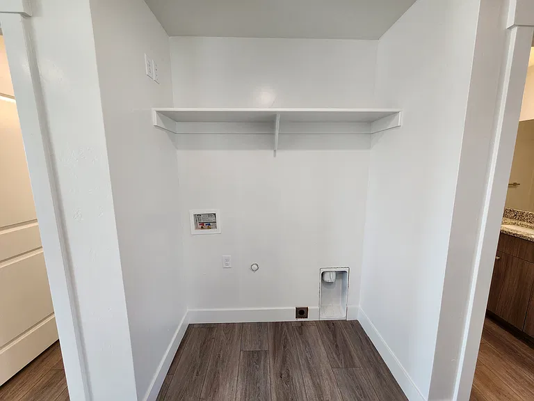 6136 Freedom Apt 4 - 7_04072025