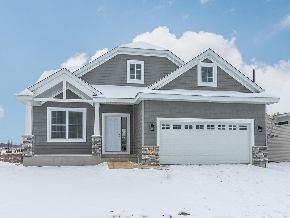 1st image of 735 Crossroads Ct