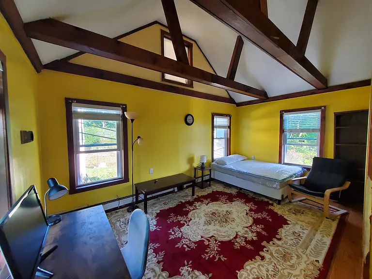 1495 Hyde Park Ave #3 — Photo 2
