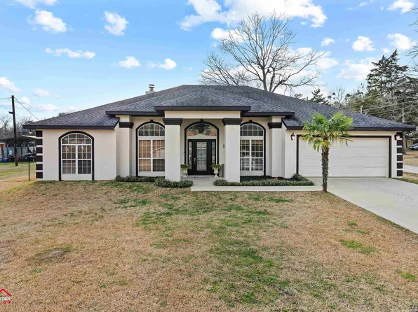 310 West Dr, Tenaha, TX 75974