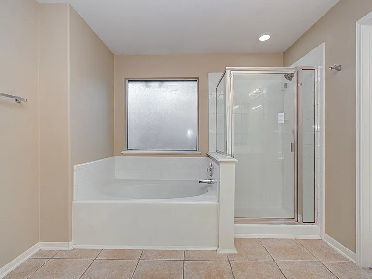 24203 Emory Green St — Photo 35