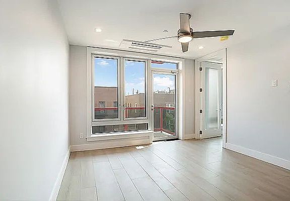 2nd image of 975 Liberty Ave #5H