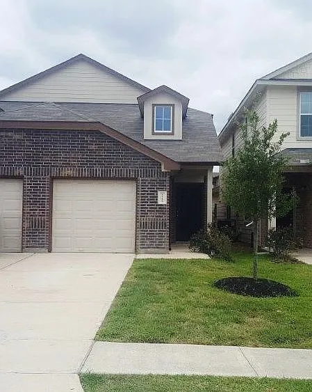 5548 Plantation Forest Dr