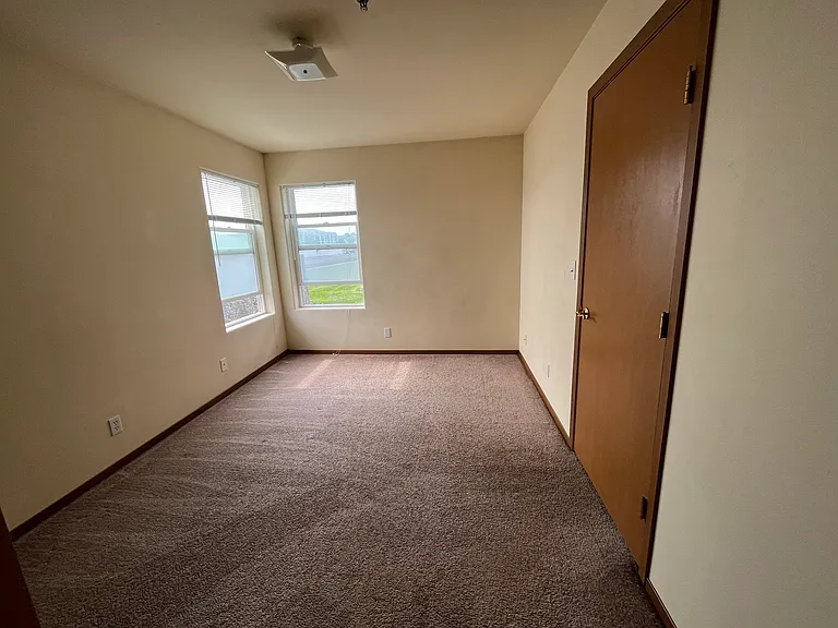 6005B Chapel Hill Blvd #102 — Photo 28