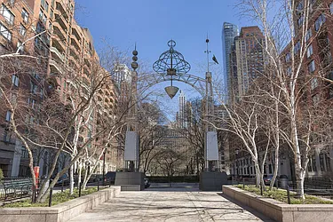 Rented by Cooper & Cooper Real Estate