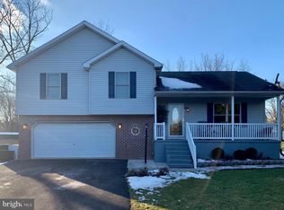 2307 Nancy Lee Ave, Lebanon, PA 17042