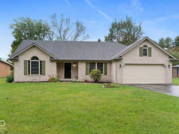 2410 S College Hills Dr, Hanover, IN 47243