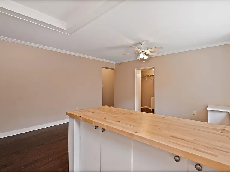 2130 N St NW #107 — Photo 10