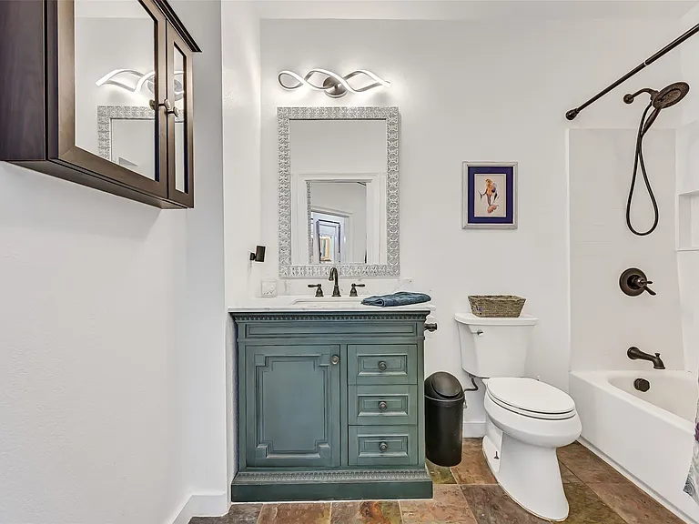 1820 Market St #2 — Photo 26