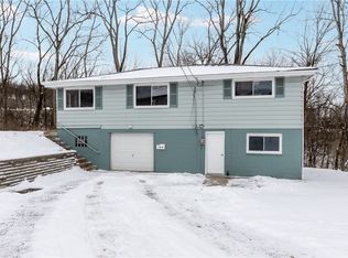 103 Nellis Dr, Pittsburgh, PA 15220