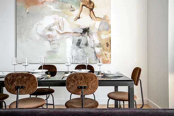 Rented by Greystar | media 31