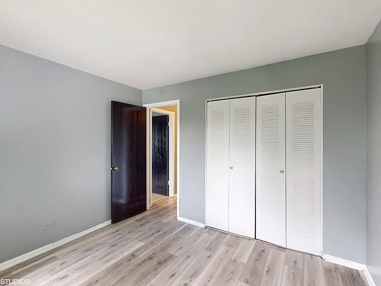 8111 Waterbury Ct — Photo 26